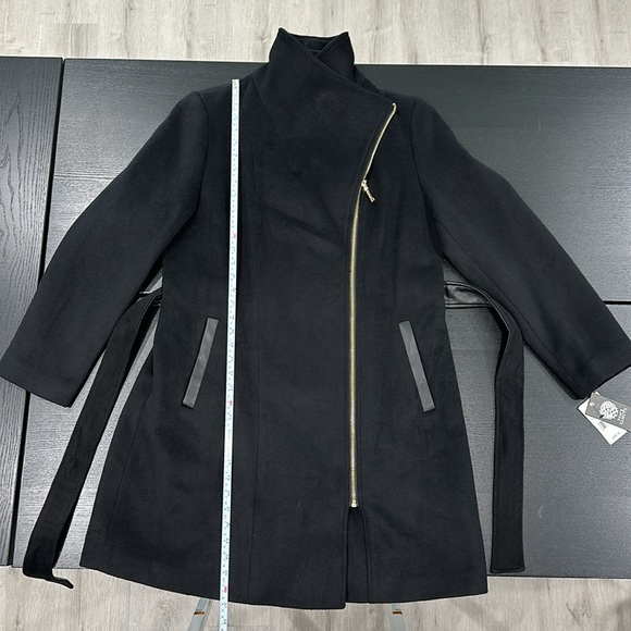 Vince Camuto Black Belted Layered Coat - L - Picture 16 of 16